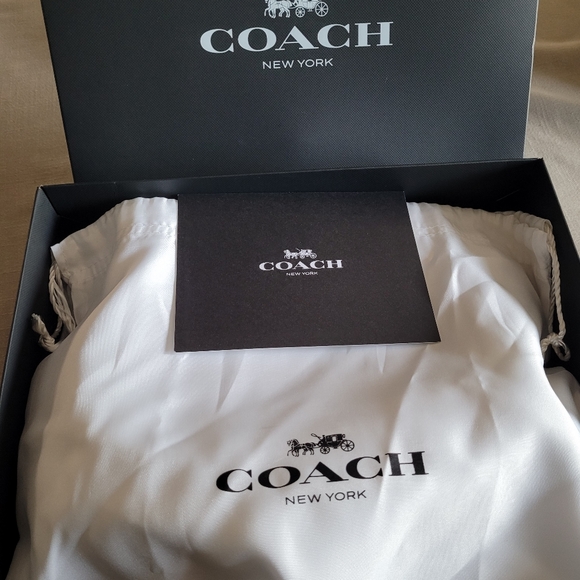 BNWT AUTHENTIC COACH TABBY 26 - Picture 7 of 10